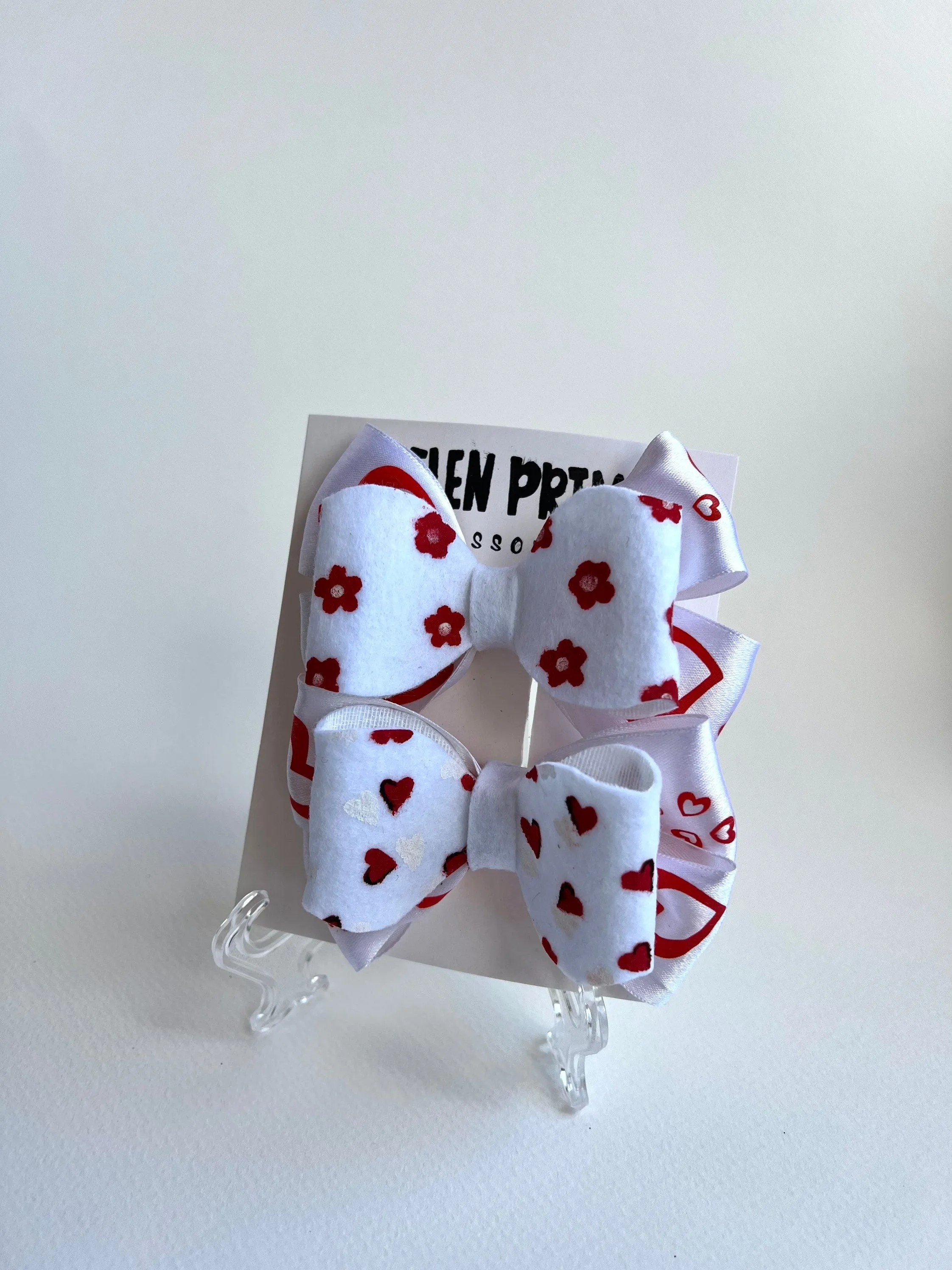 White Red Halloween Hair Bow Set with Felt Hand Painted Hearts and Flowers Pigtail Bows Pinwheel Baby Bow Hello 1st Grade Accessories