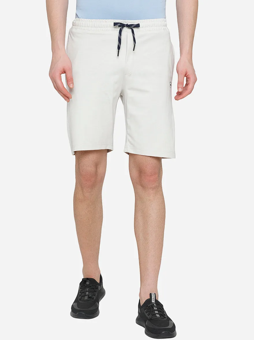 White Solid Slim Fit Shorts | JadeBlue