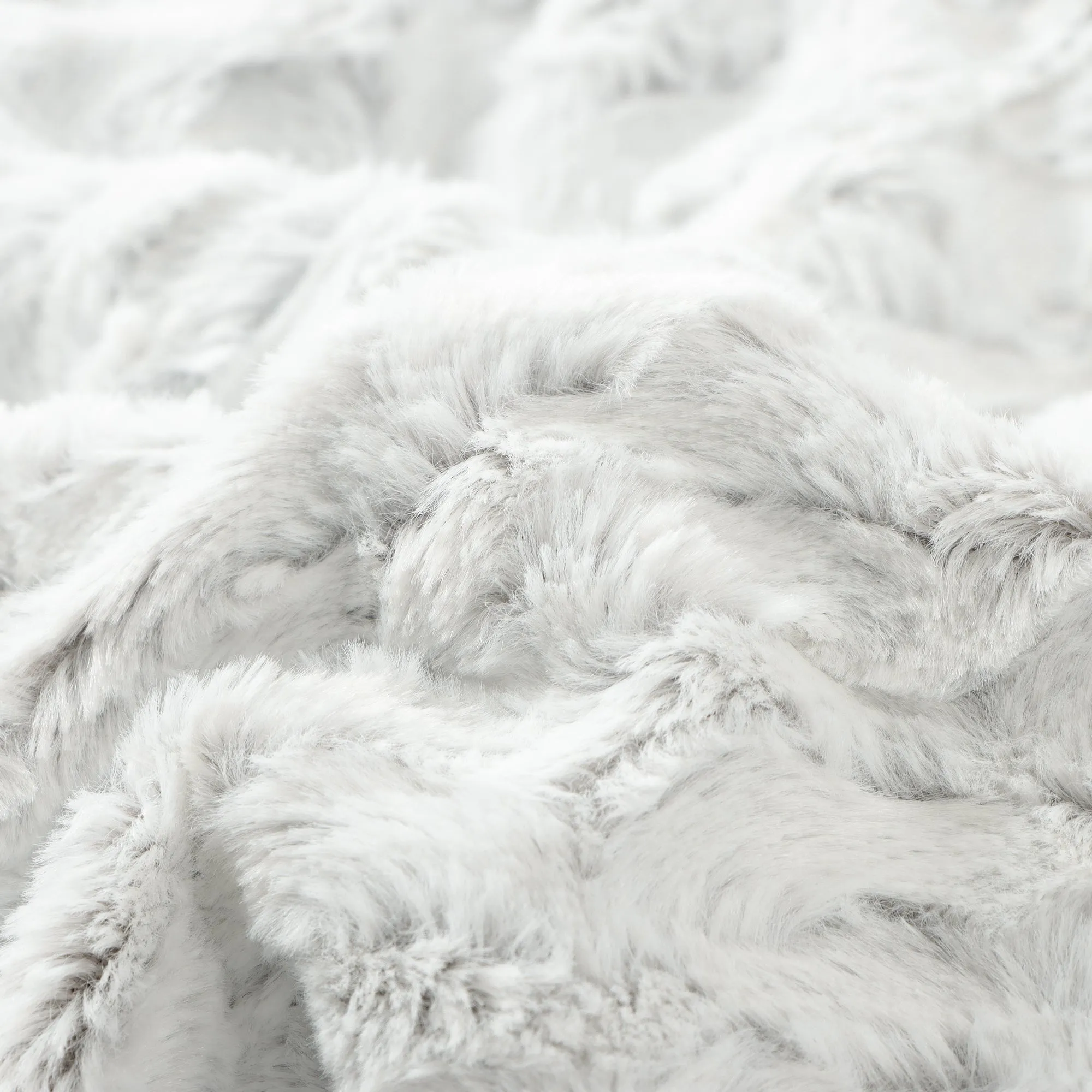 WHITE TEXTURED FAUX FUR BLANKET THROW - 55" X 70"