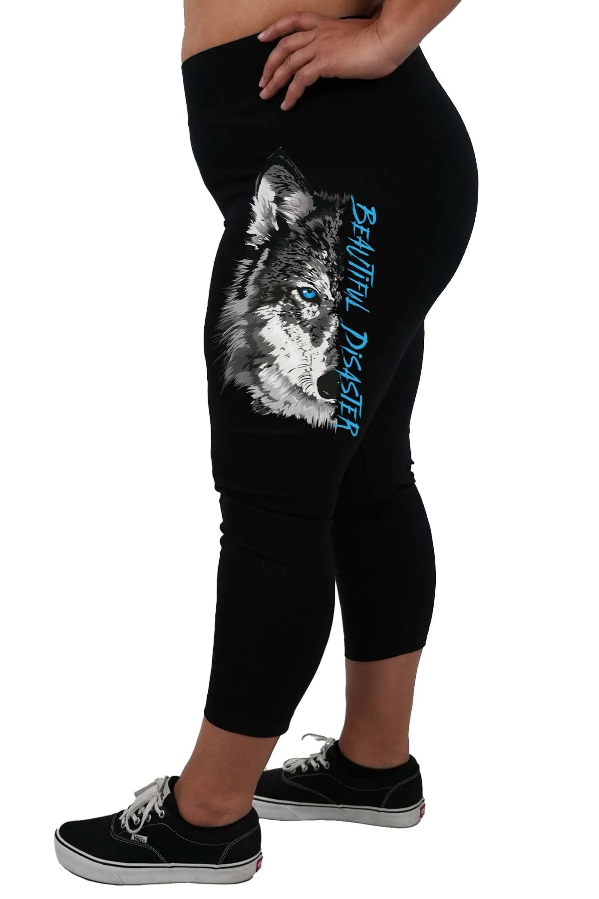 Wolf Capri Leggings