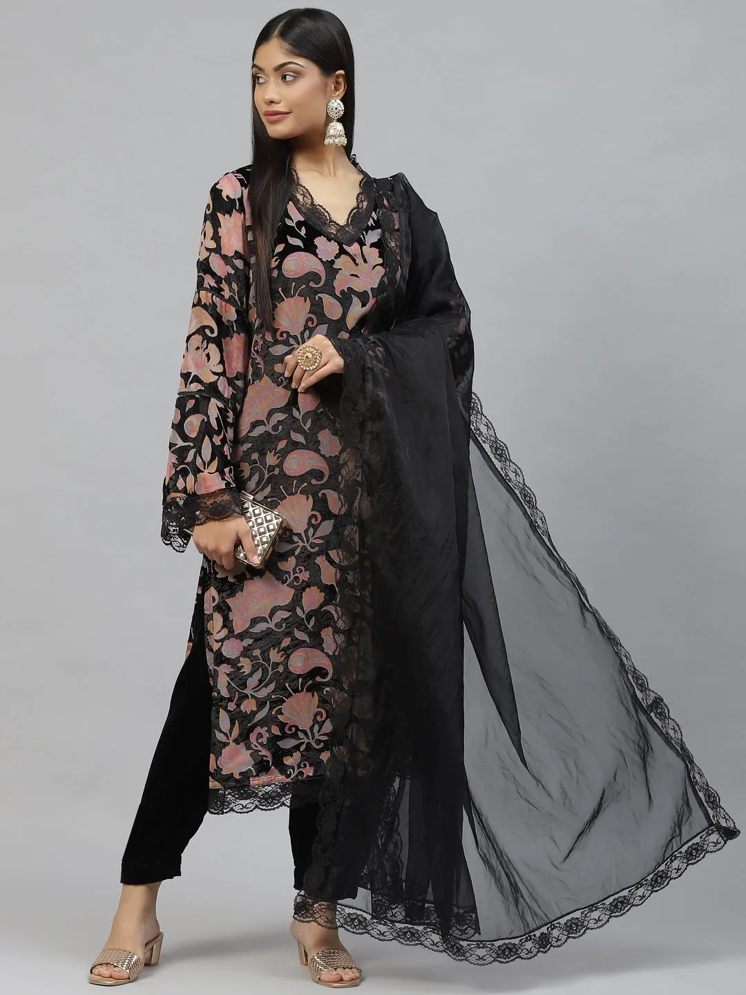 Women Black Burn Out Velvat Kurta Haram Pant With Organza Dupatta