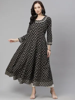 Women Black Floral Print Flared Kurta