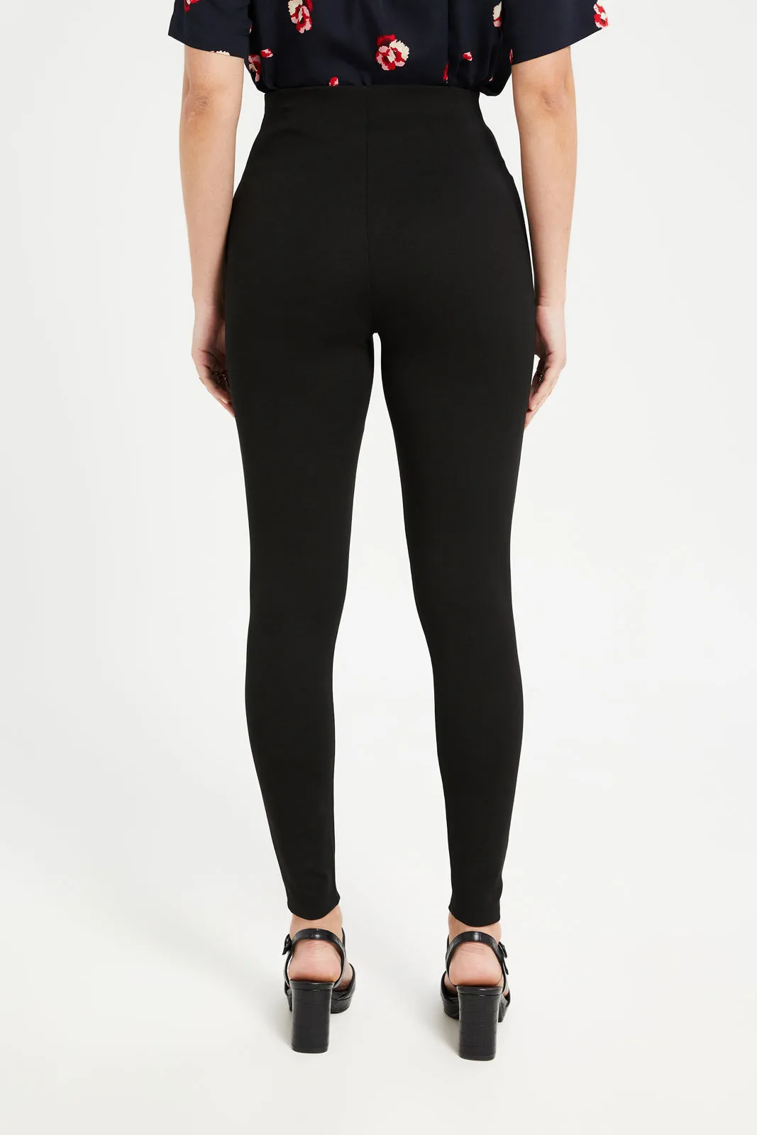 Women Black Legging With Button