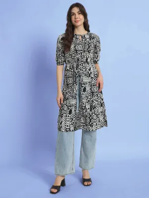 Women Black Printed Crepe Longline Kurti