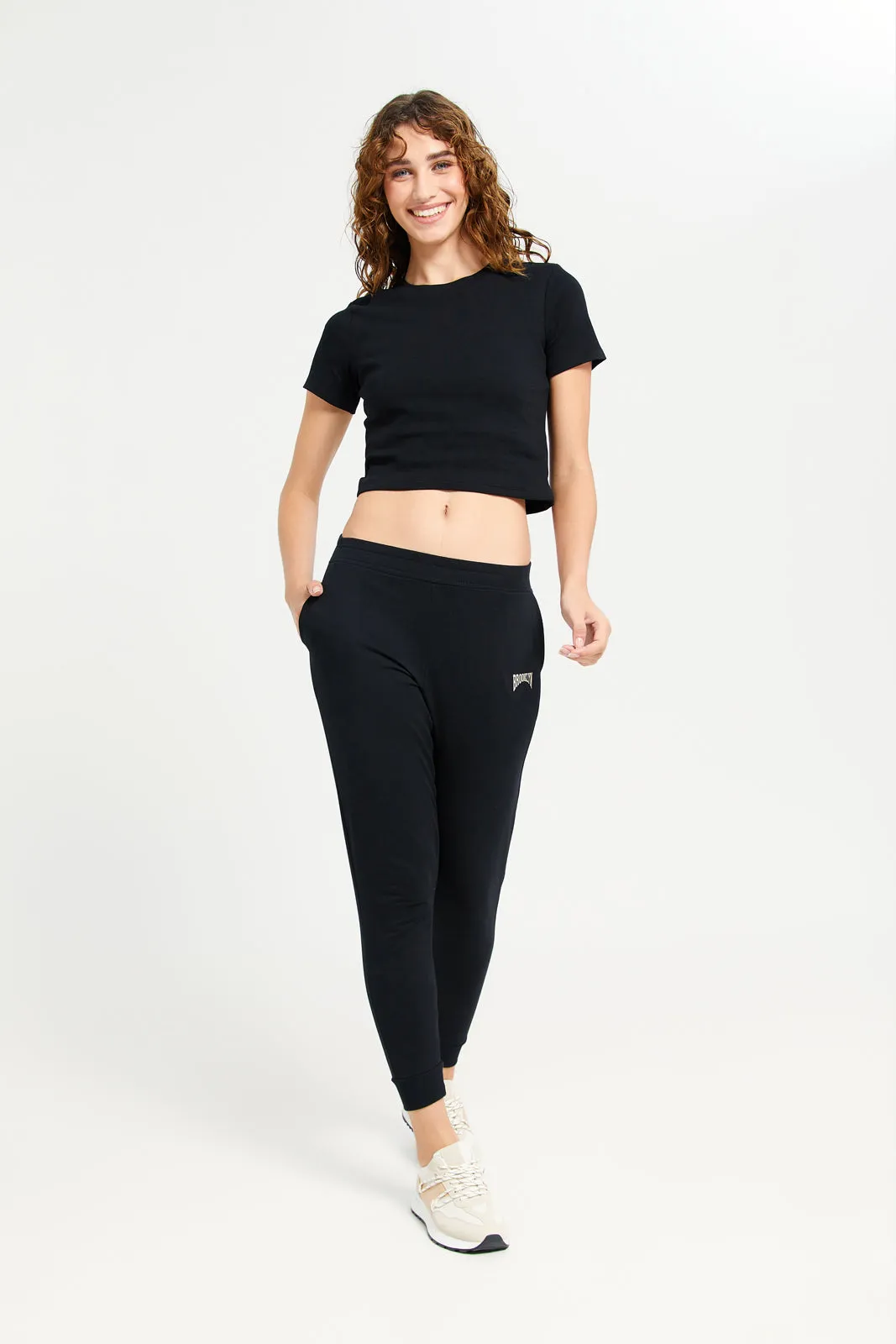 Women Black Straight Fit Plain Pants