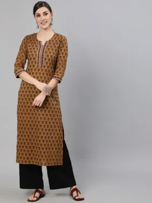 Women Brown Ethnic Motifs Printed Straight Kurta With Three Quarter Sleeves