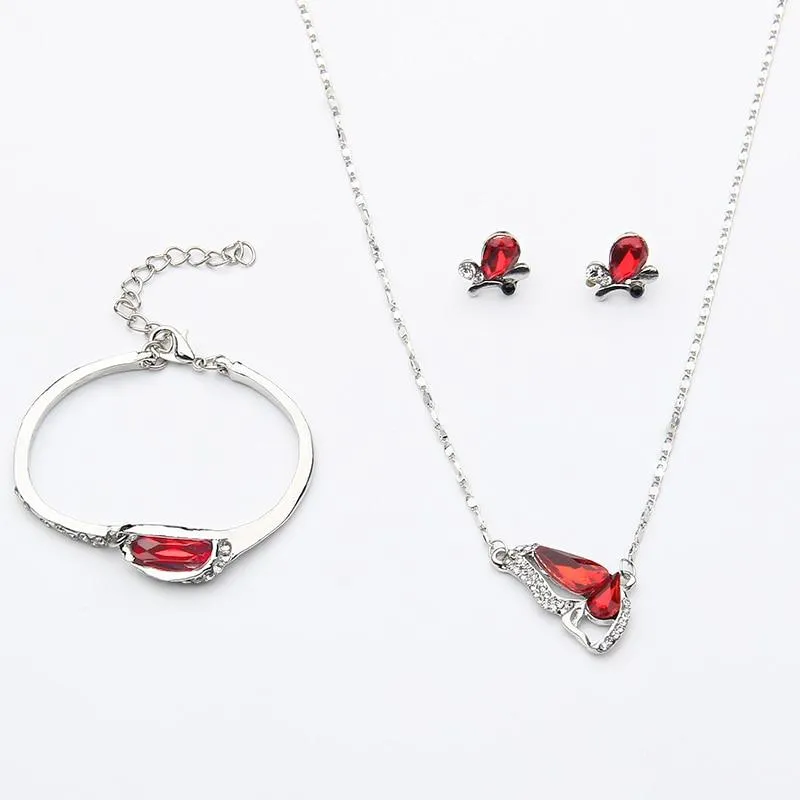 Women Elegant luxury Design Crystal  Necklace Sets