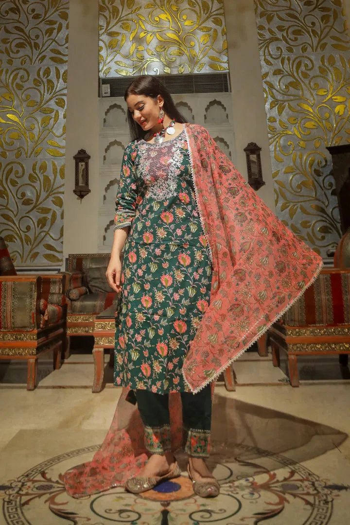 Women Green Floral Printed Kurta Pant Set With Dupatta