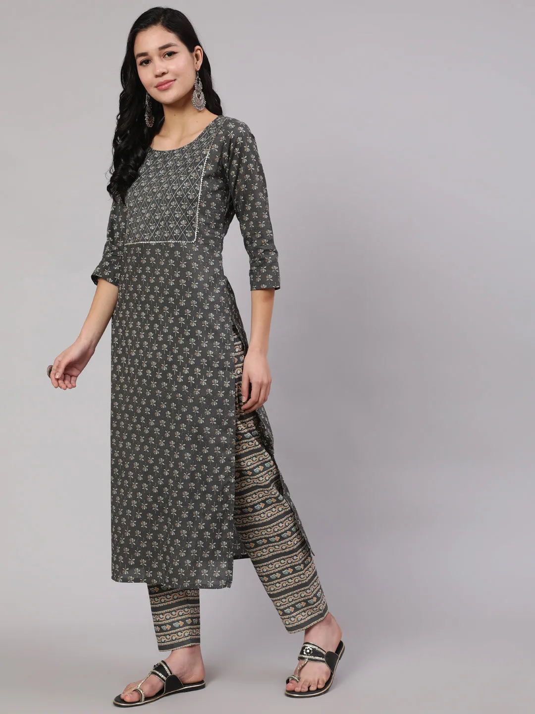 Women Grey Printed Straight Kurta With Trouser