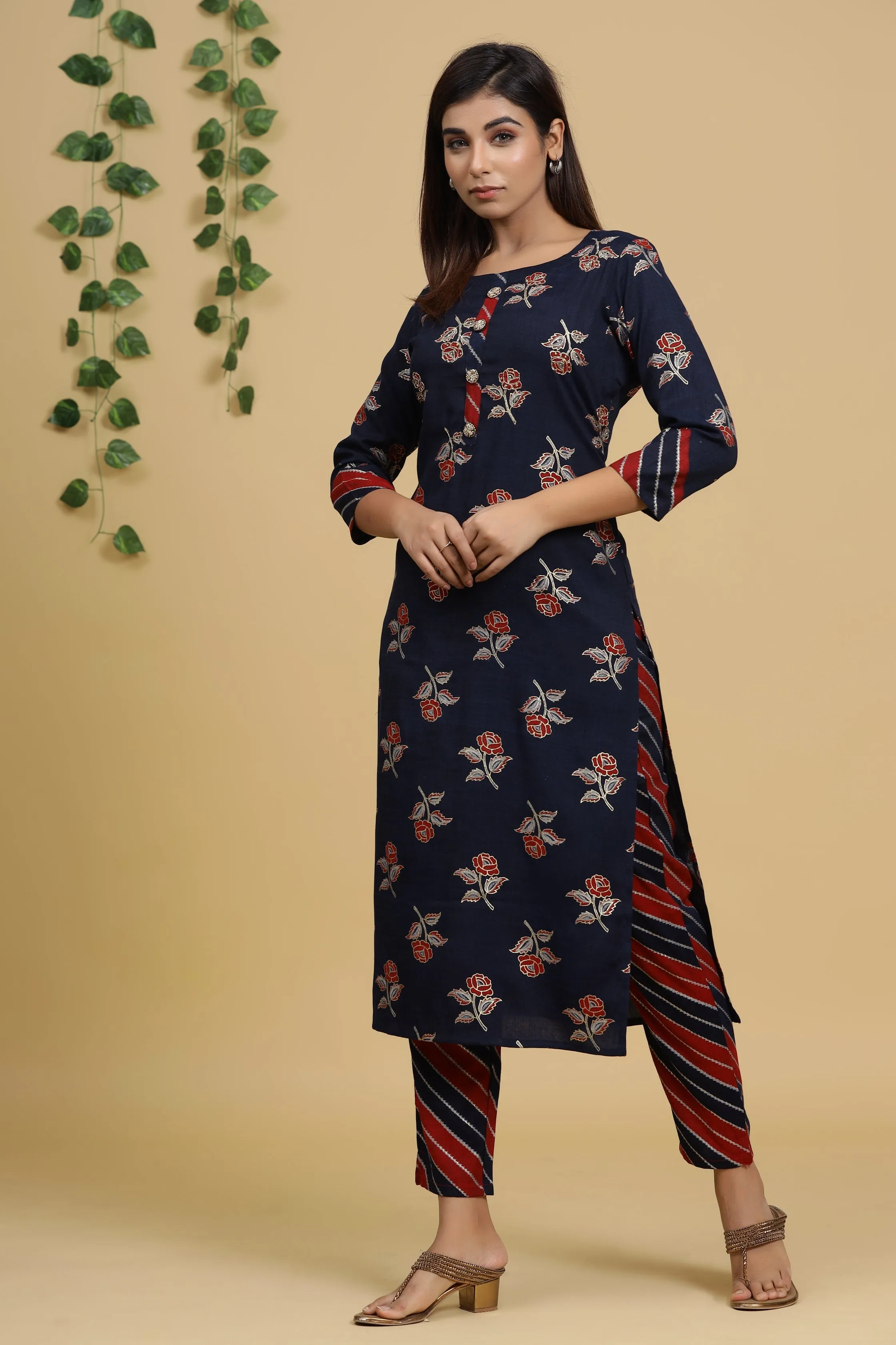 Women Navy Blue Printed Kurta Set