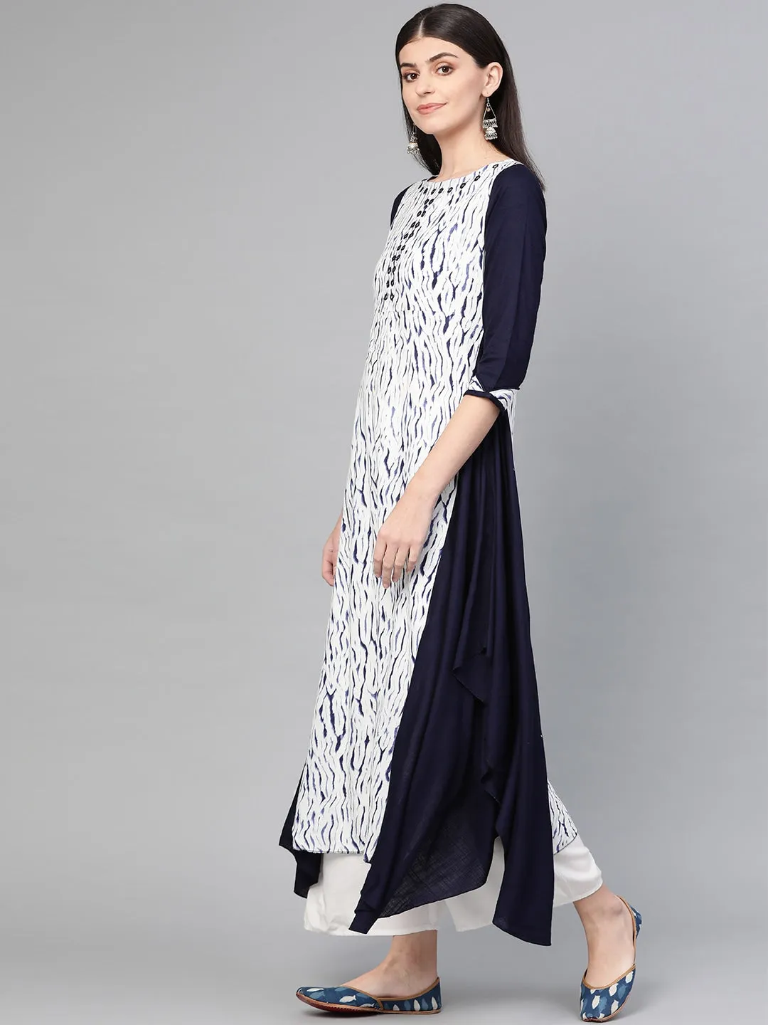 Women White & Navy Blue A-Line Kurta