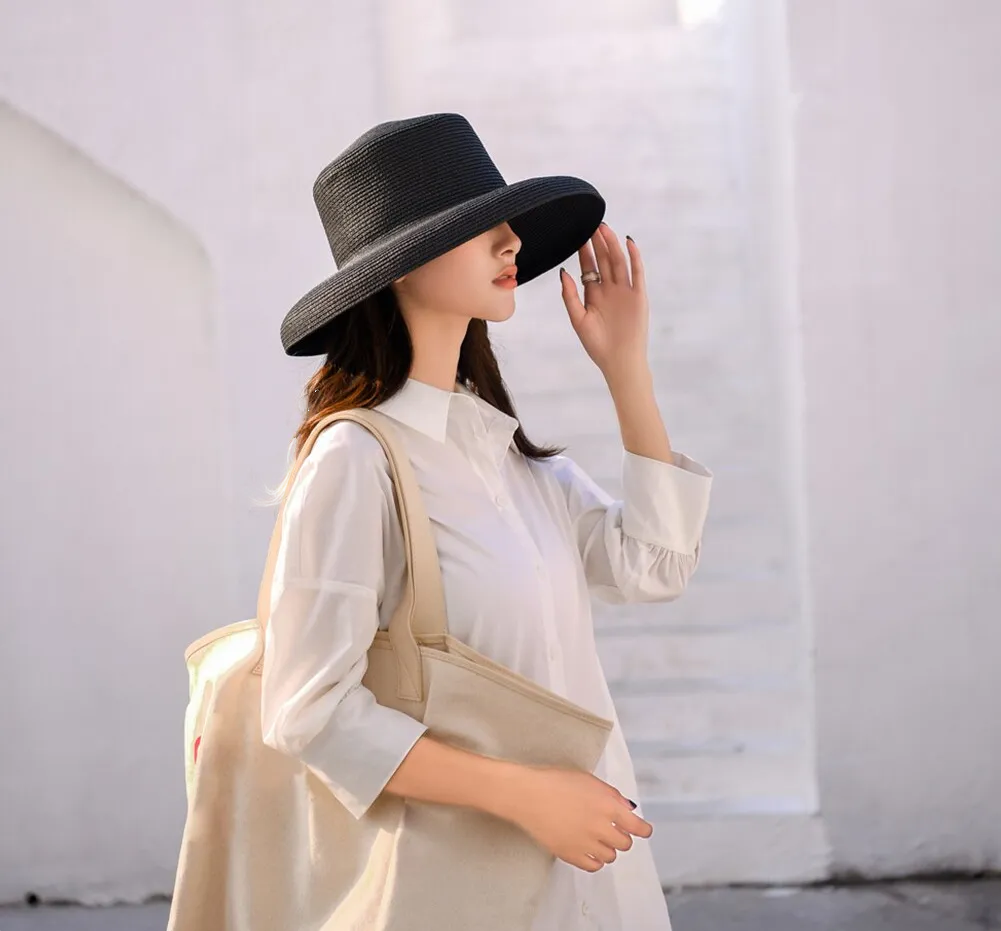 Women Wide Brim Summer Straw Sun Hat Crushable Beach Sun Hat for Ladies Travel Solid Plain Curved Brim