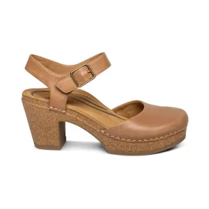 WOMEN'S AETREX FINLEY | CAMEL