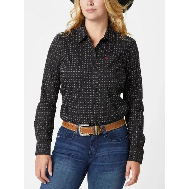 Women's Ariat Kirby Stretch Fitted Long Sleeve Shirt - Gia Geo Print