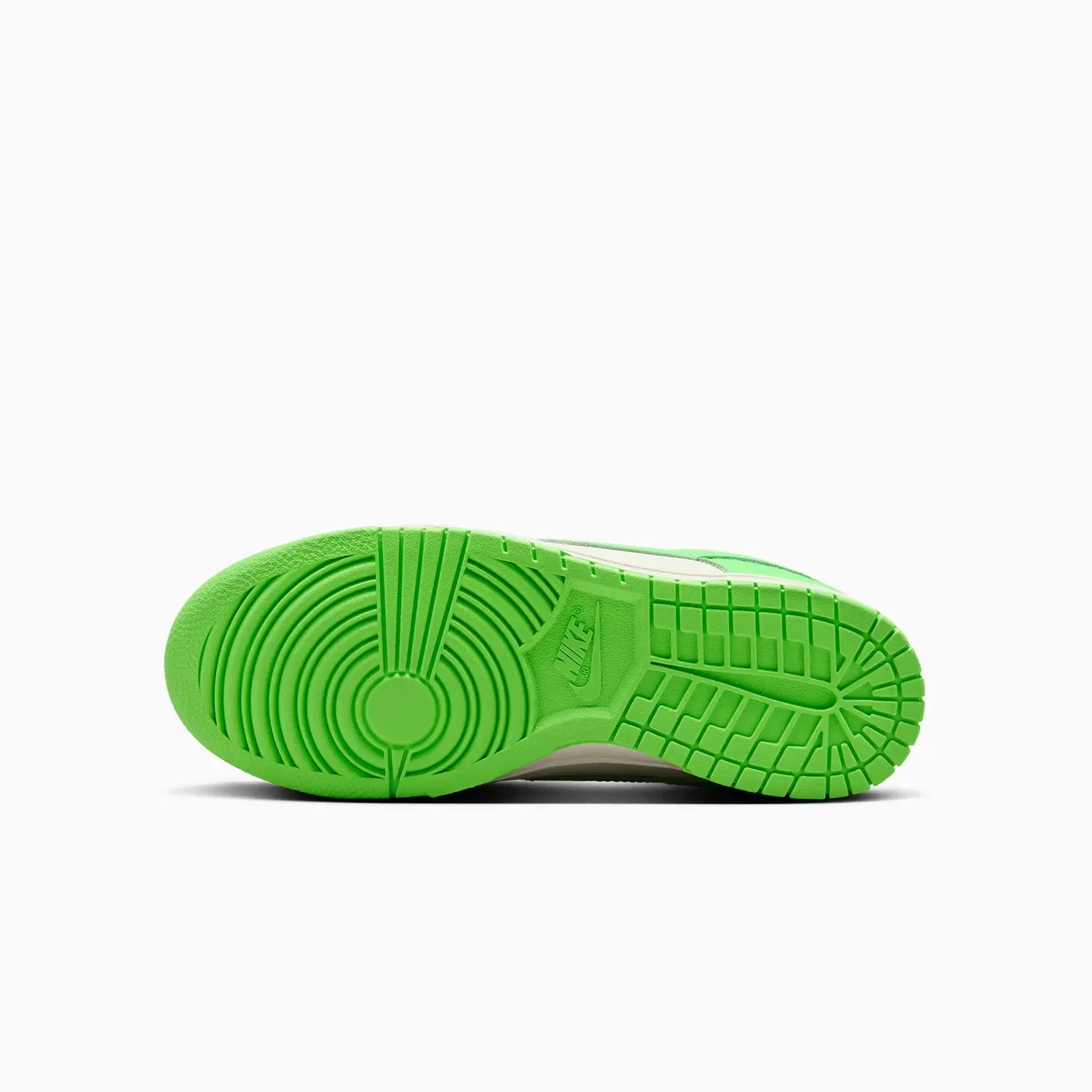 Women's Dunk Low "Green Strike"