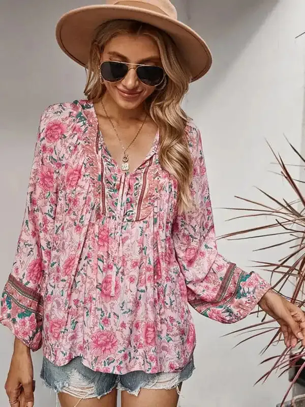 Women’s Lace Up Romantic Holiday Print Top