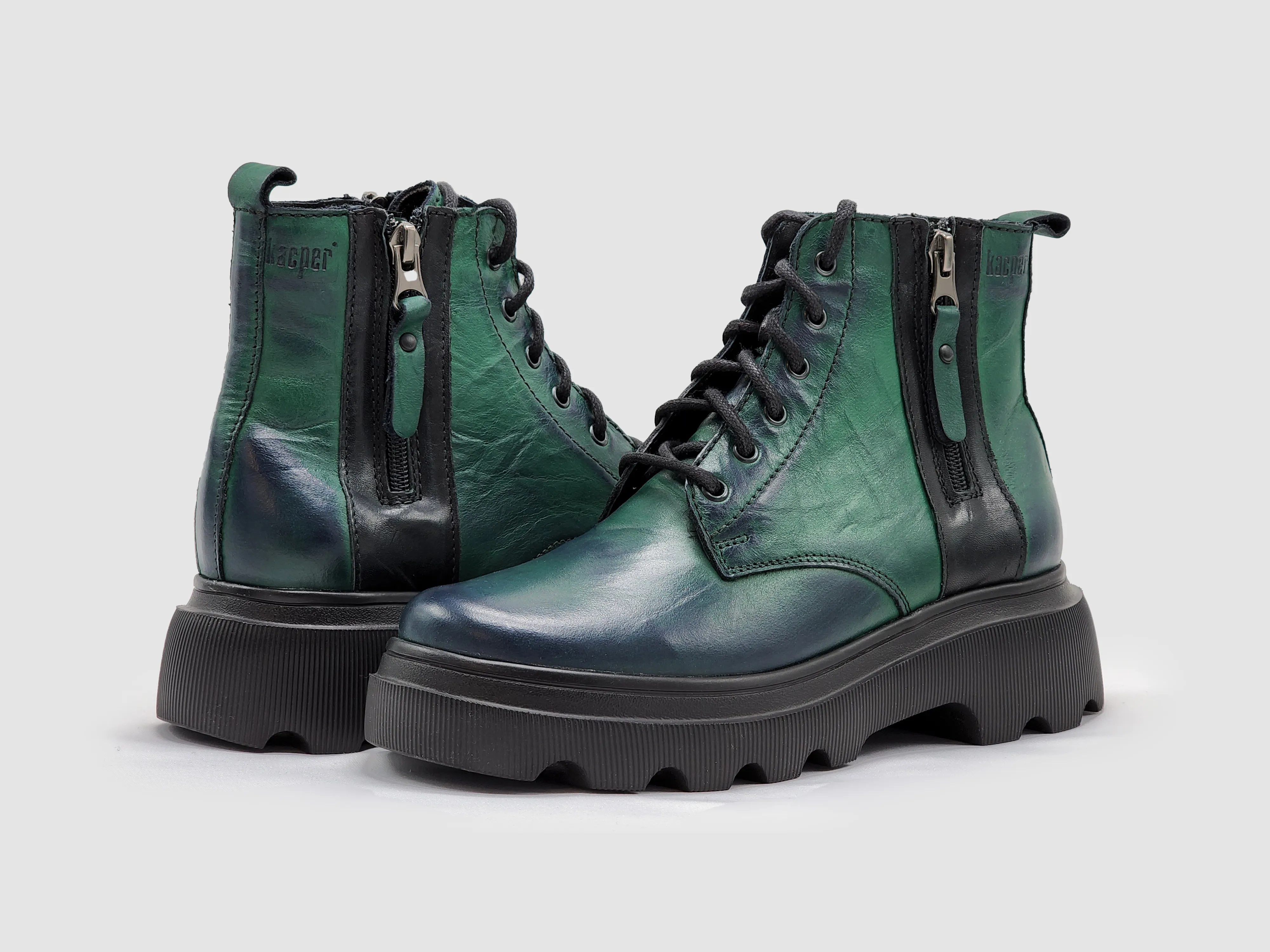 Women's Modern Lined Zip-Up Leather Boots - Green