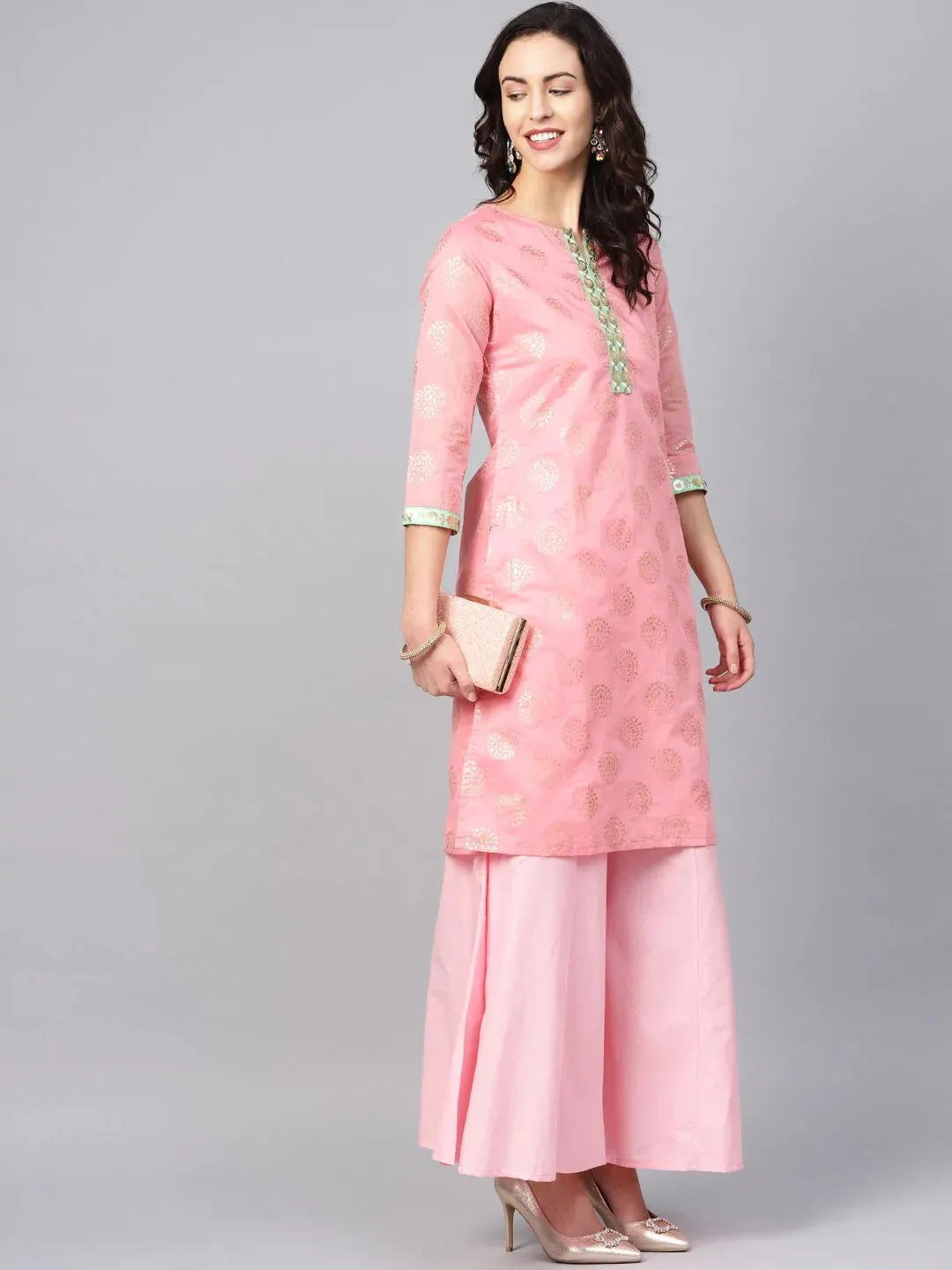 Women'S Pink & Golden Printed Kurta With Palazzos