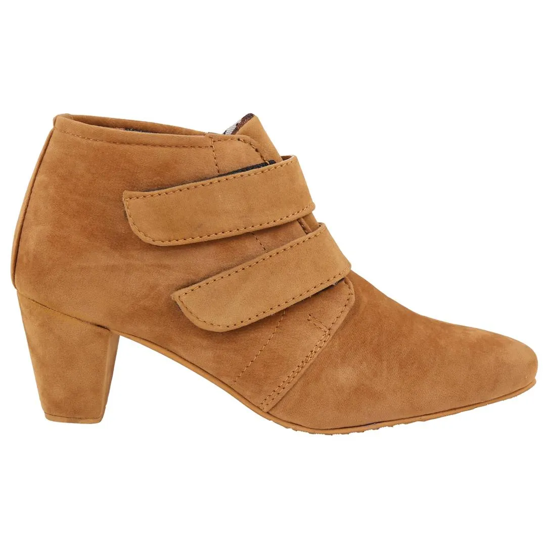 Women's Tan Casual Boot