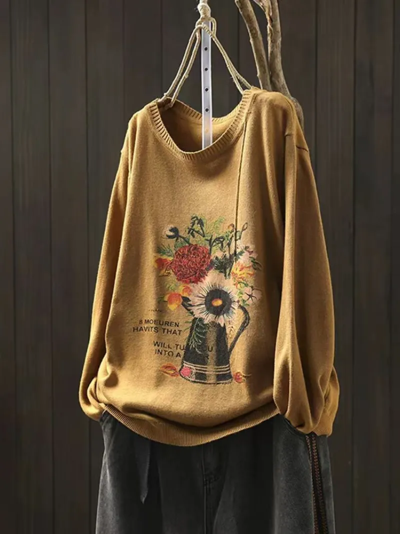 Women's Trendy Look With Crew Neck Sweater