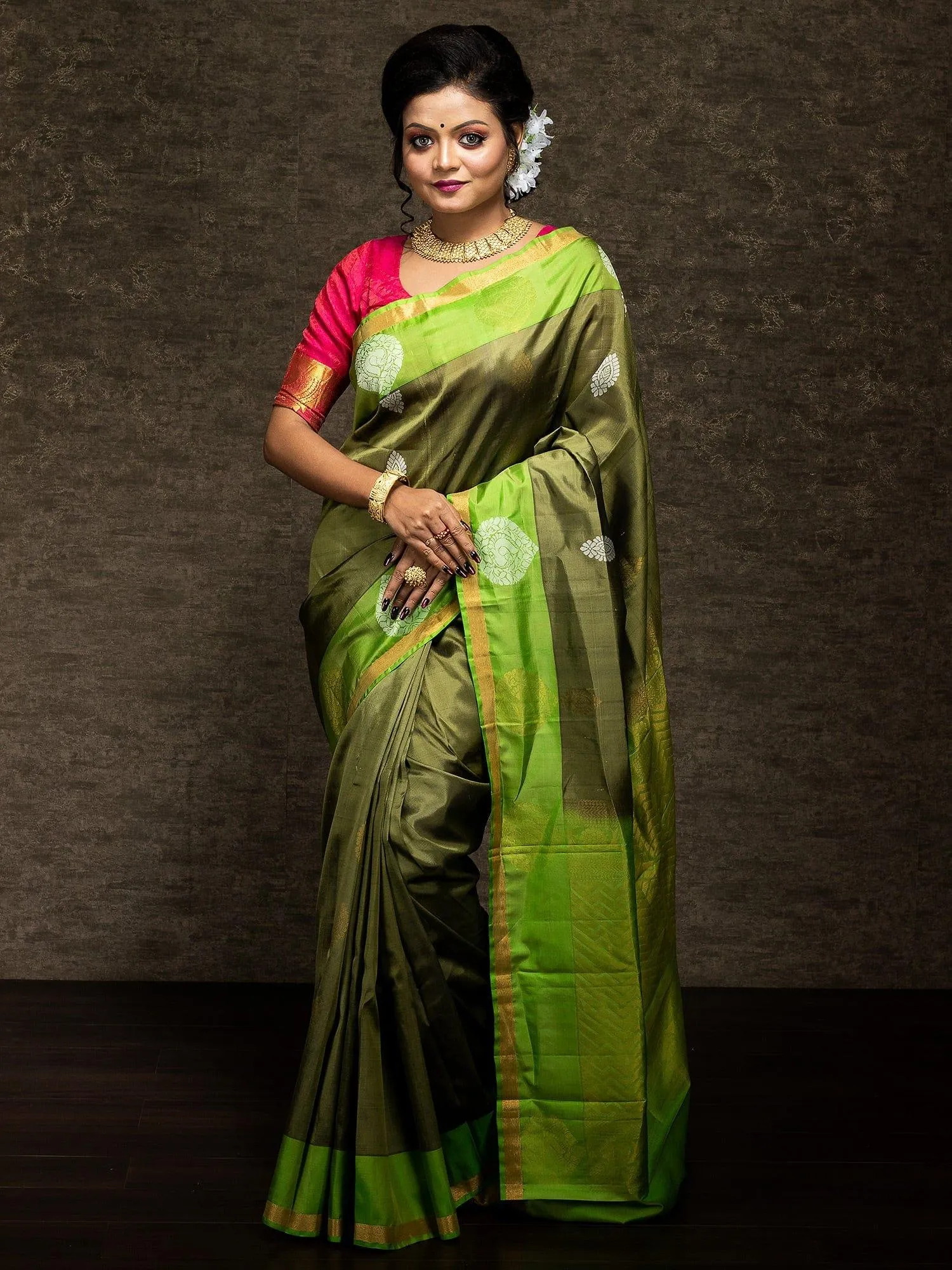 Wonderful Olive Kanchipuram Silk Saree