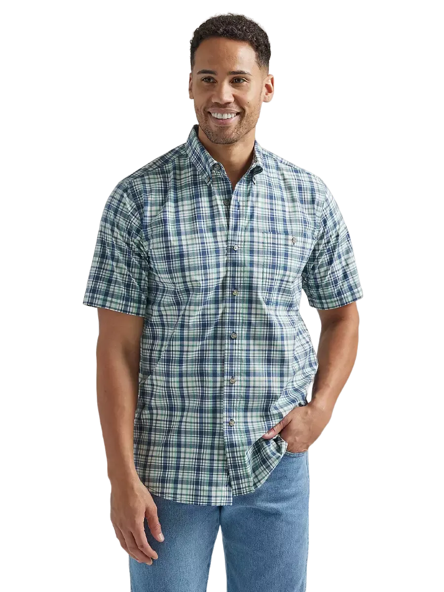 Wrangler Men's Rugged Blue & Green Short Sleeve Plaid Shirt - Big