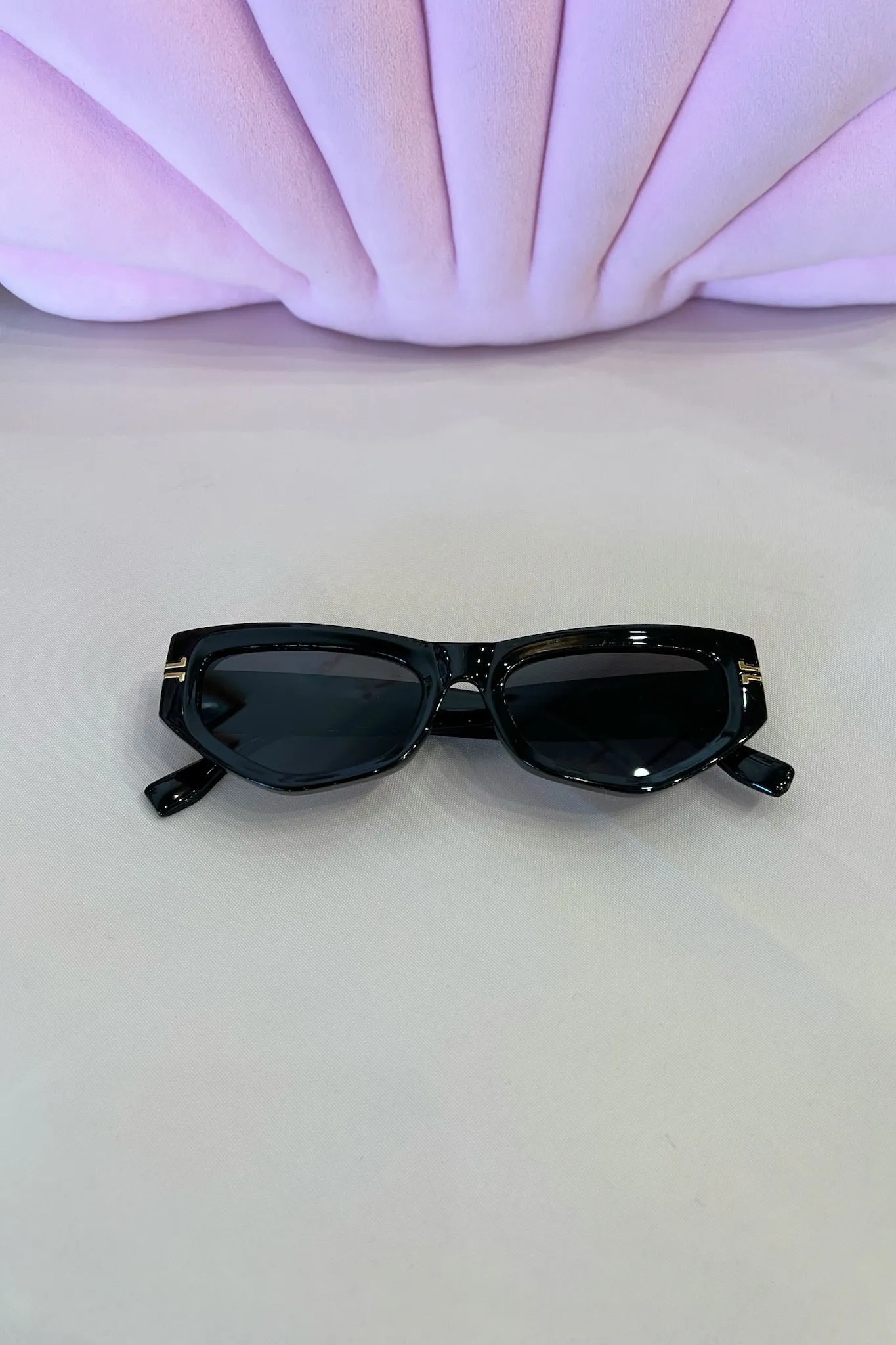 Wren Polarized Sunglasses in Black