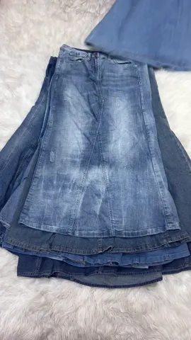 Y2K 90s Denim Structured Long Skirts - 10 Pieces ( BC-10-30 )