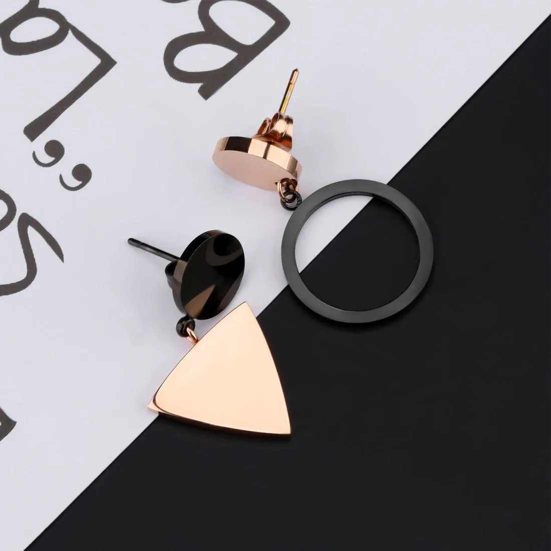 Yellow Chimes Western Style Stainless Steel Never Fading Dual Pattern Designer Earrings for Women & Girls (Rose Gold)