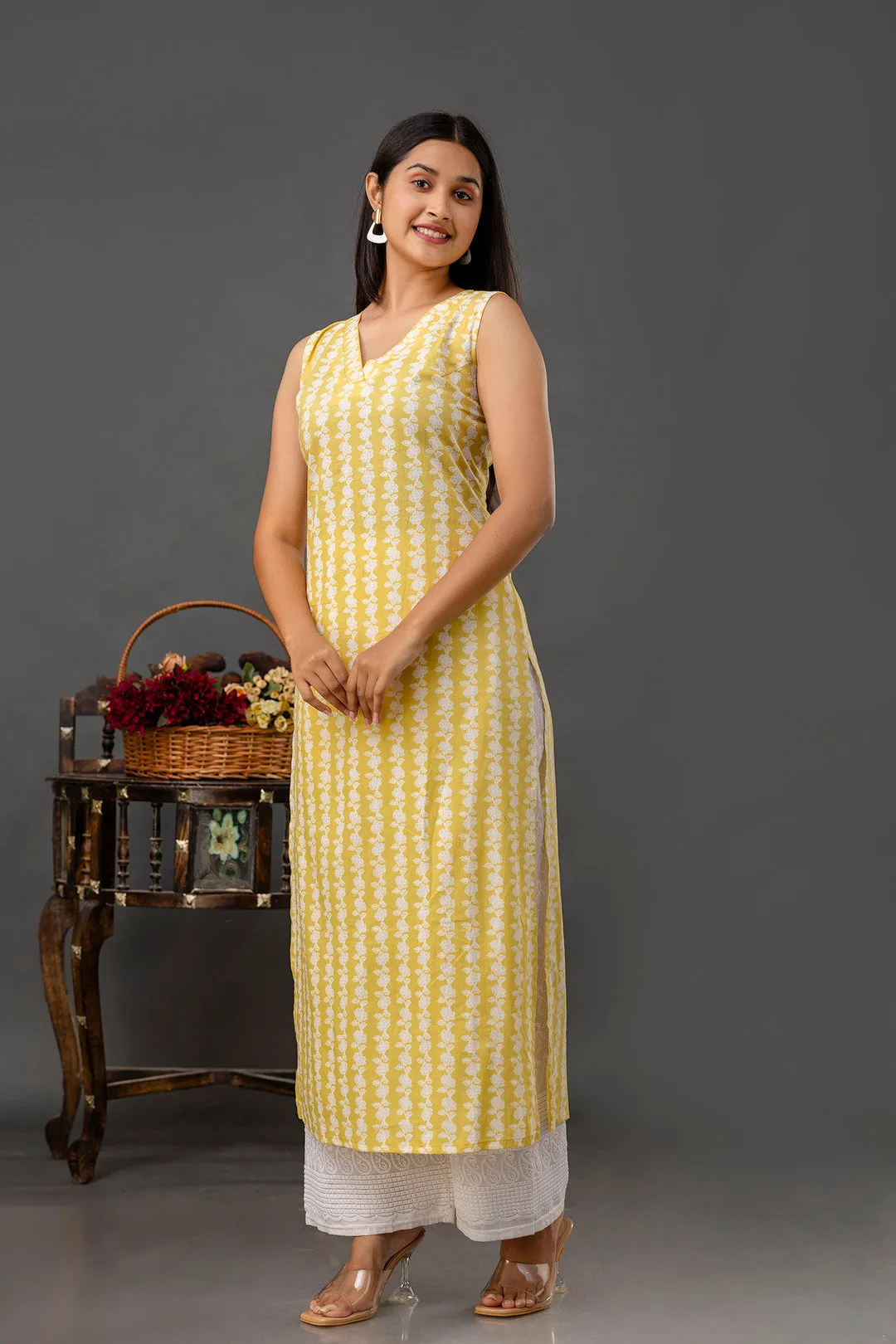 Yellow Printed Straight Sleeveless Kurta