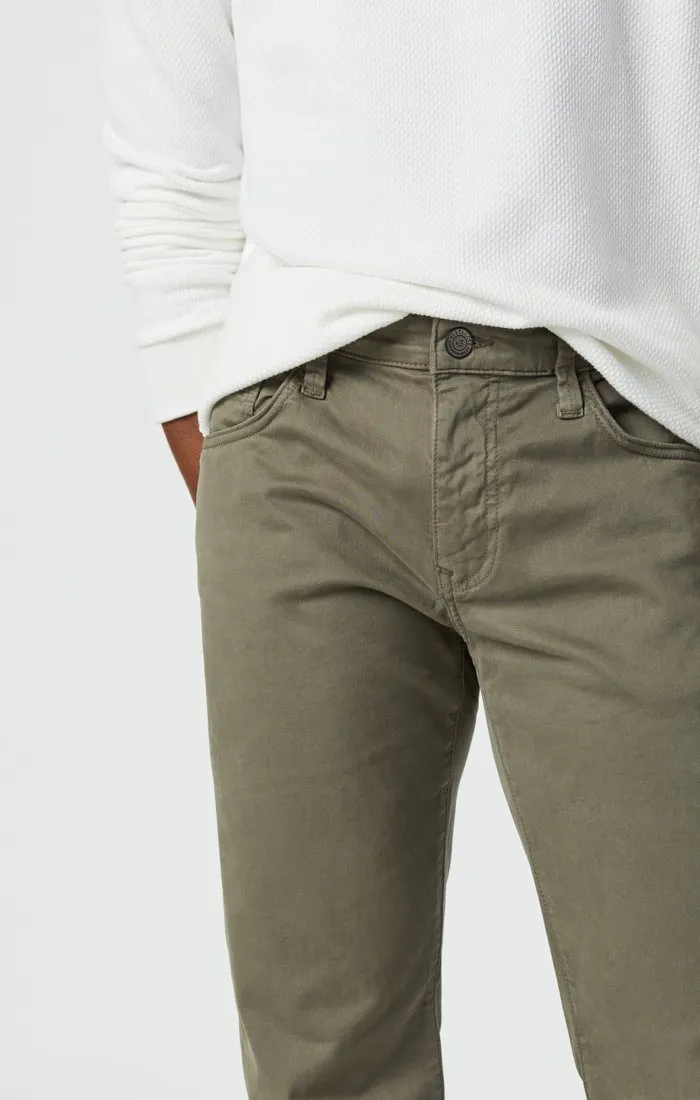 ZACH STRAIGHT LEG IN DUSTY OLIVE TWILL