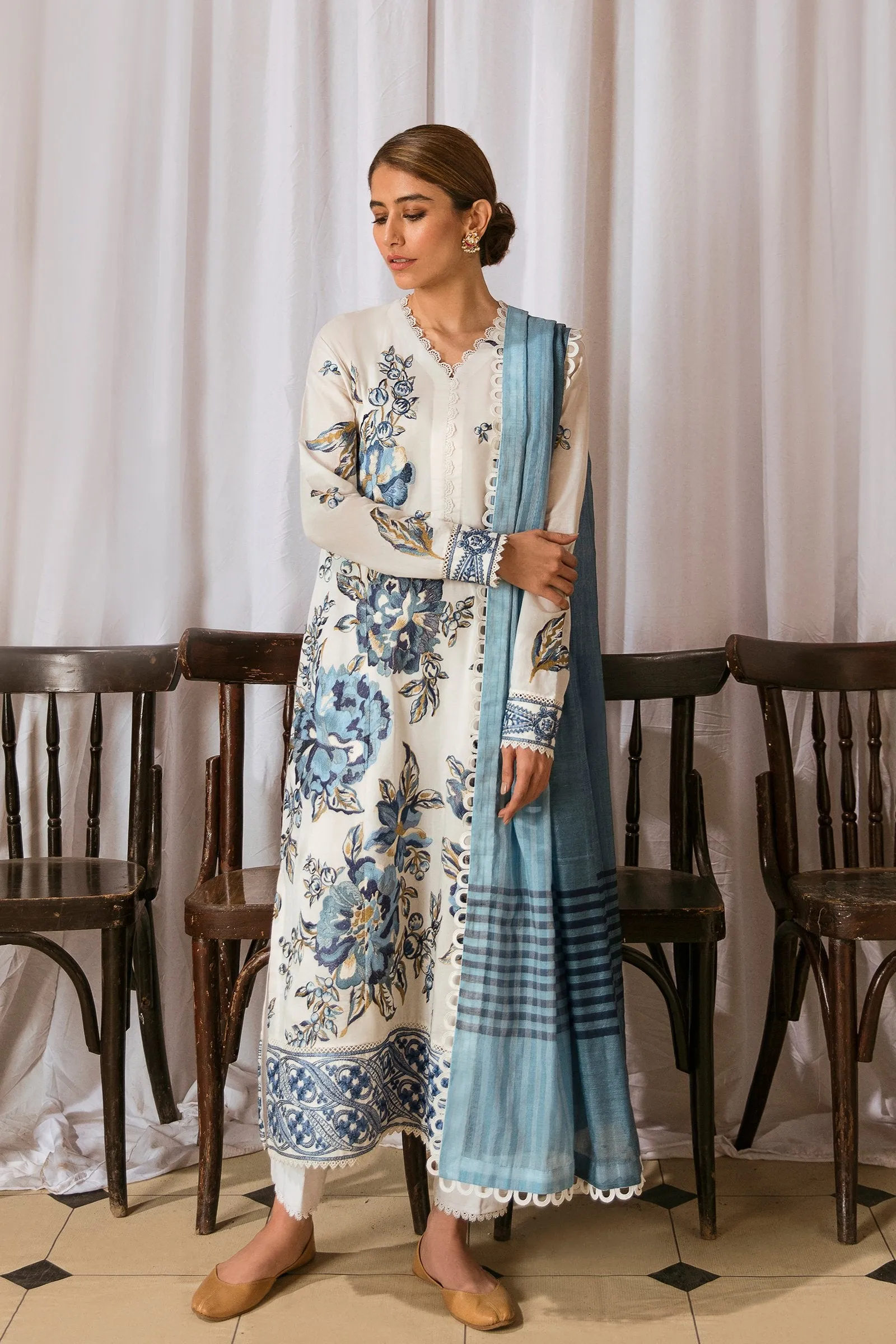 Zaha by Khadijah Shah Lawn Collection – AREZU  (ZL21-04 A)