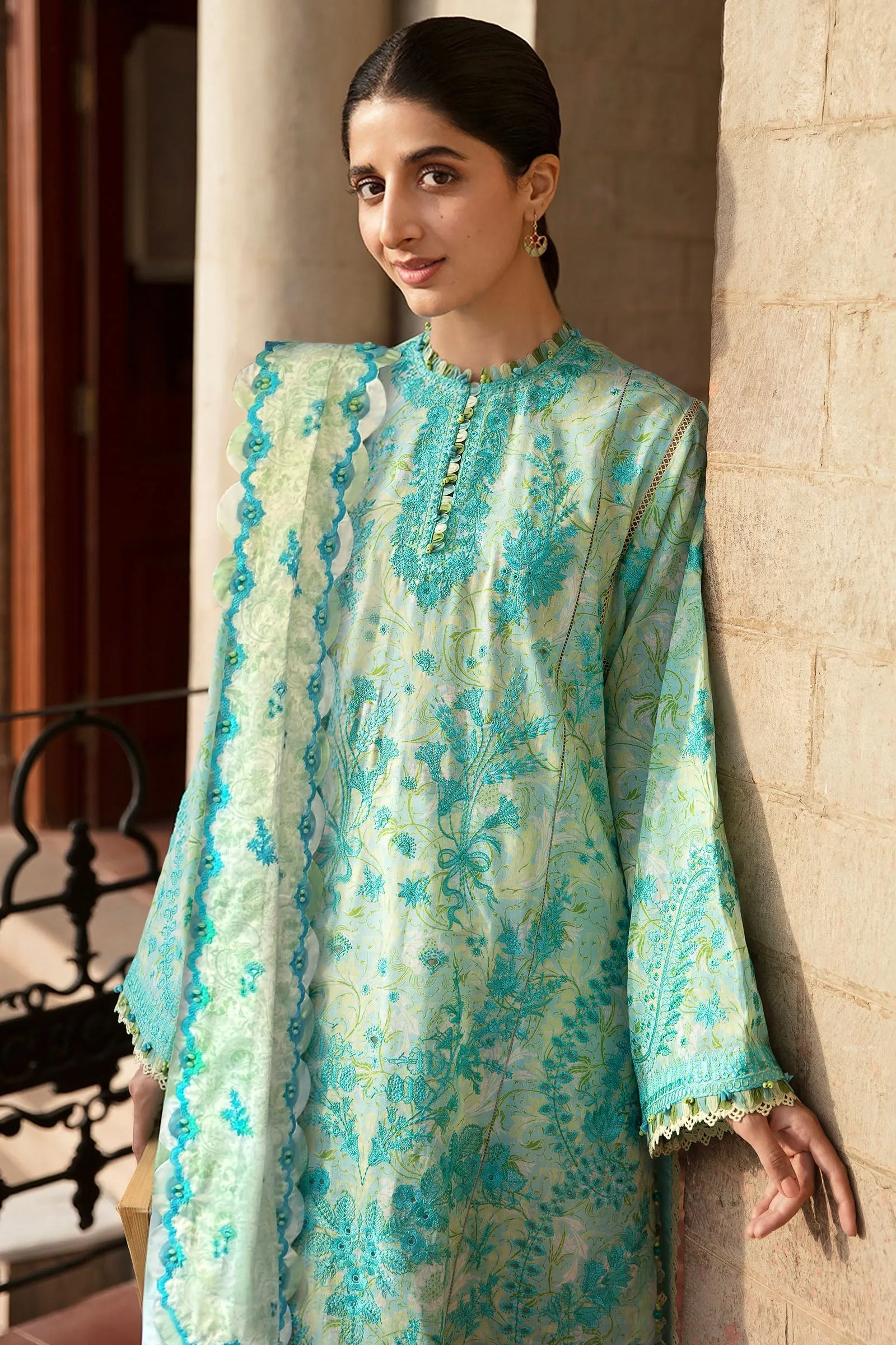 Zaha Festive Lawn Collection – MIRAY (ZF23-05)