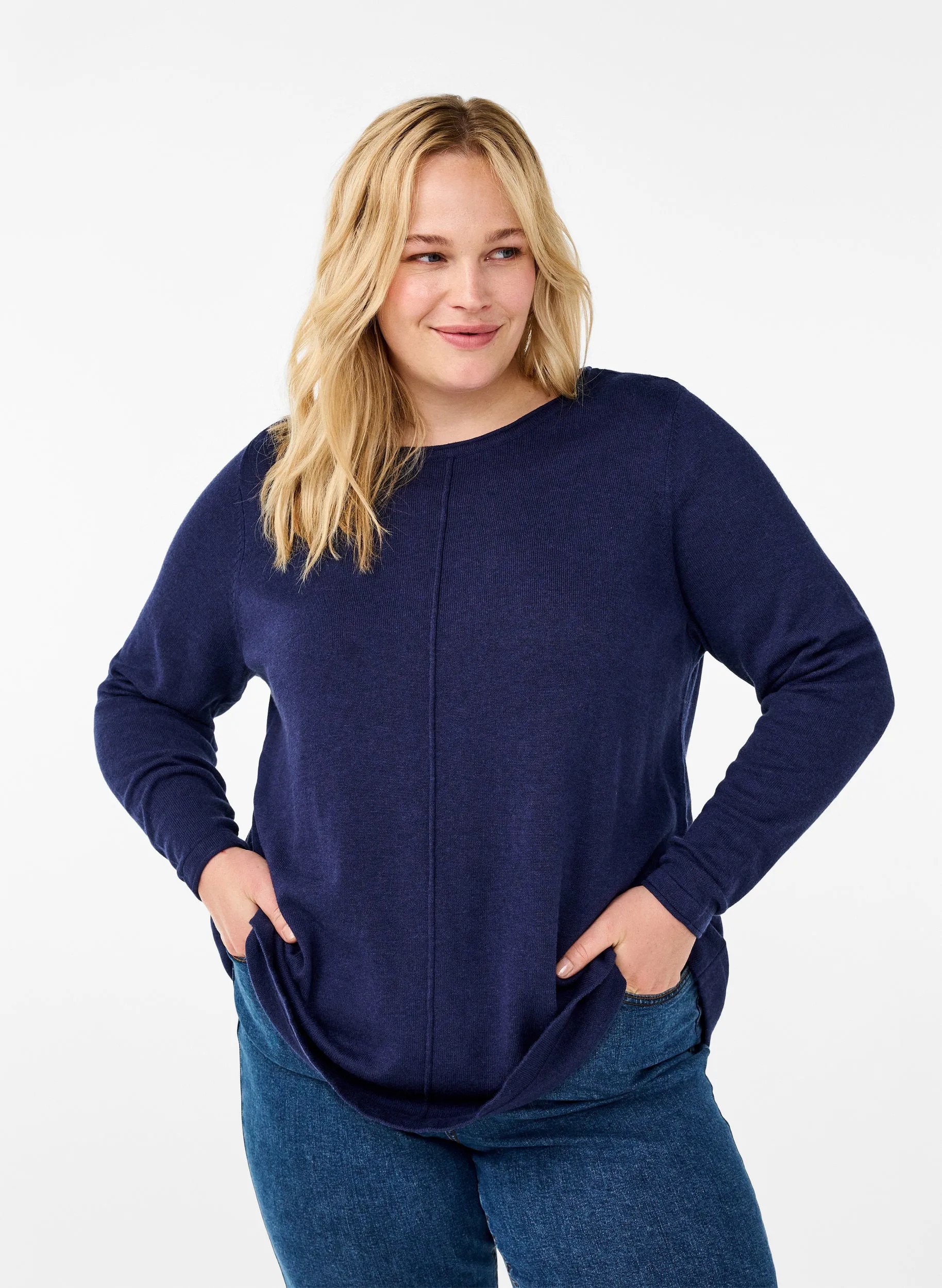 Zizzi Shape Knit Jumper in Navy